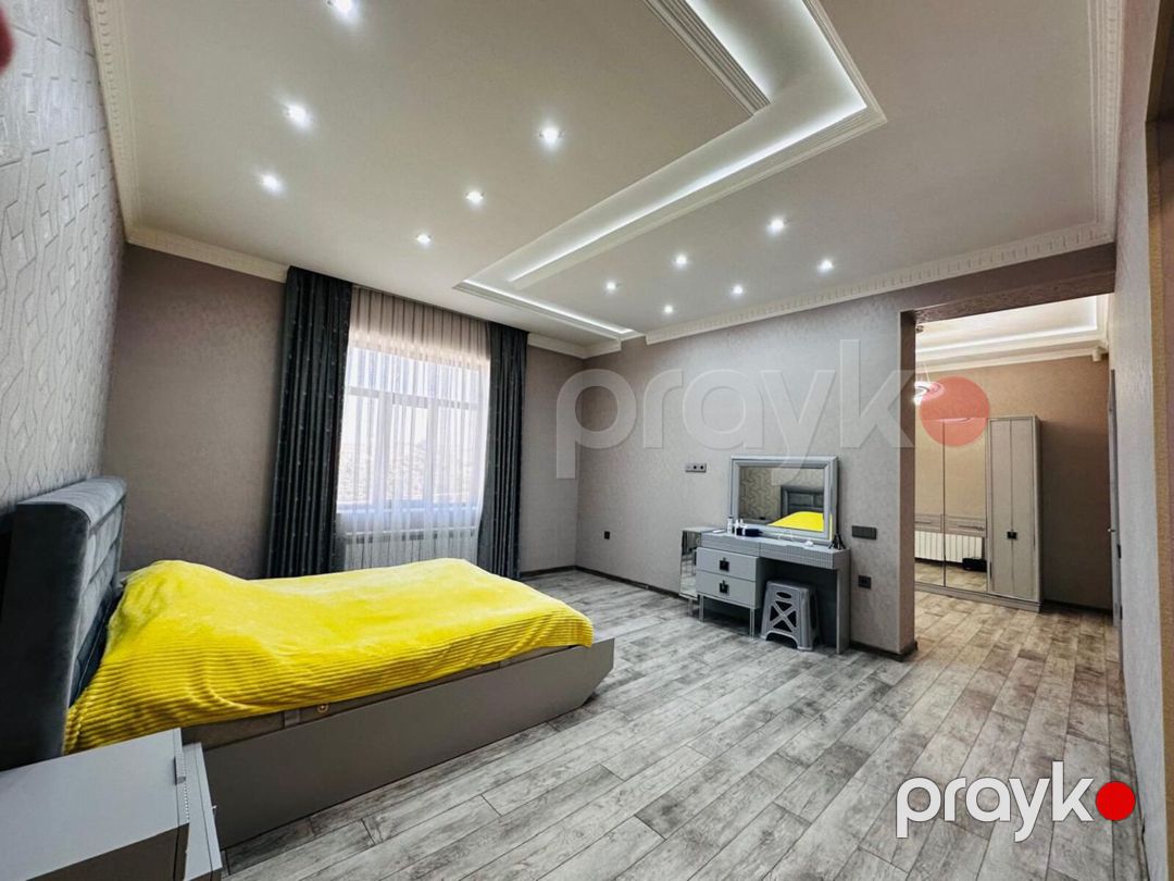 Satılır 4 otaqlı həyət evi/bağ evi 400 m² — Ev, villa, Bakı (11)