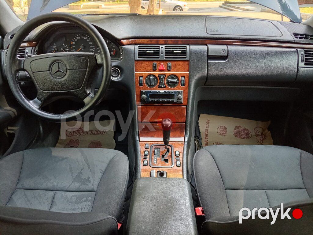 Mercedes E 240, 2.4 L, 1998 il, 263 000 km — Avtomobillər, Bakı (10)