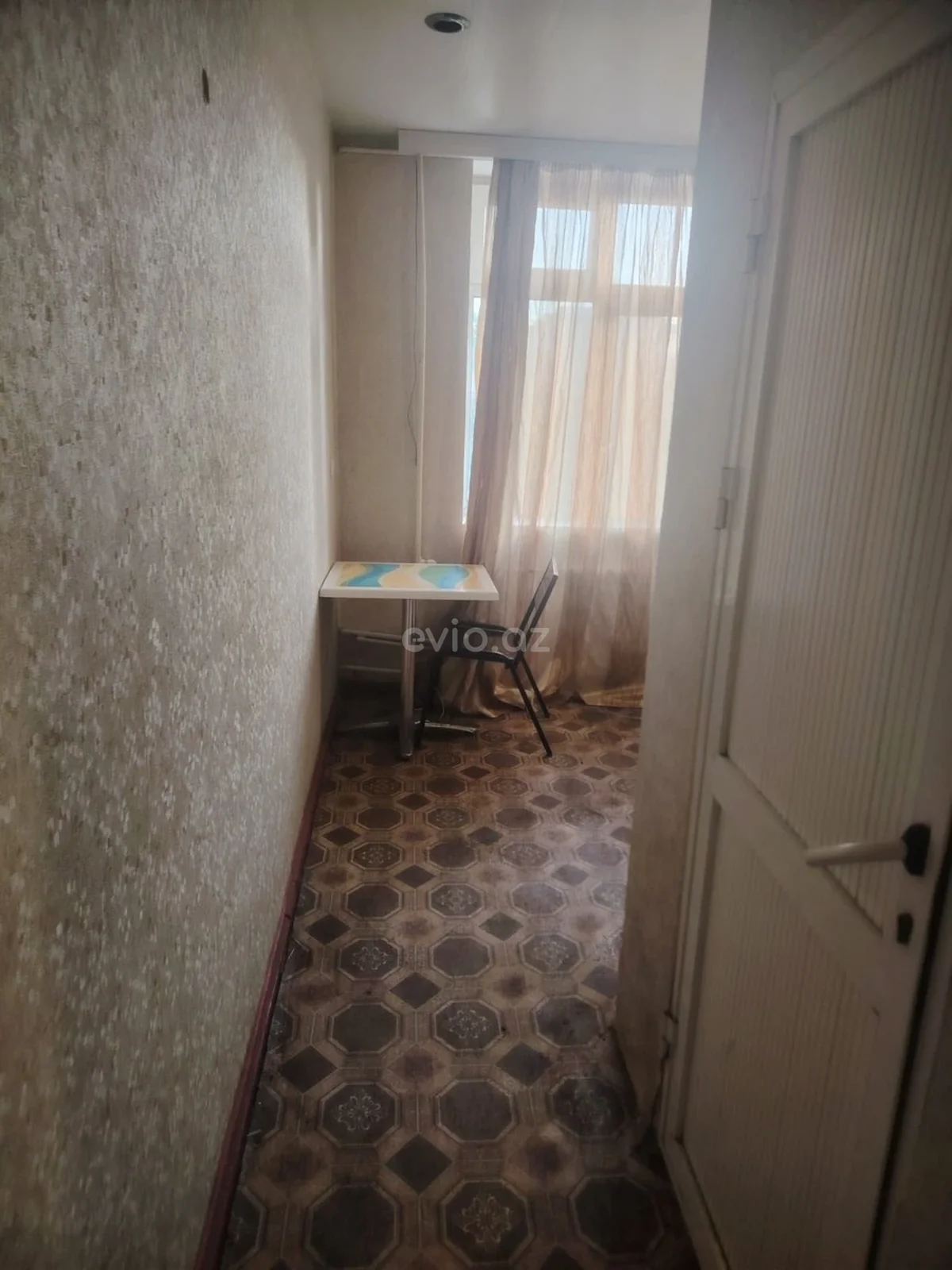 Kirayə 1 otaqlı mənzil 8-ci mikrorayonda — Mənzil, Bakı (8)