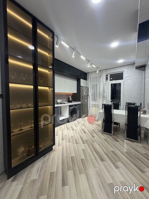 Satılır 3 otaqlı yeni tikili 115 m² — Bakı