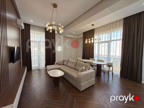 Nəsimi rayonunda yerləşən prestijli Grand Plaza yaşayış kompleksində — Bakı
