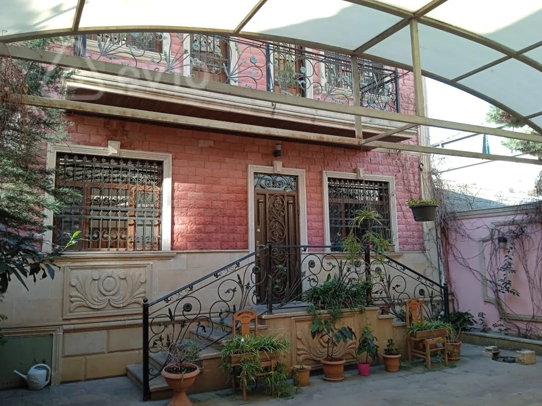 5 otaqlı həyət evi, 220 m², Bineqedi r-n Bileceri qes — Bakı