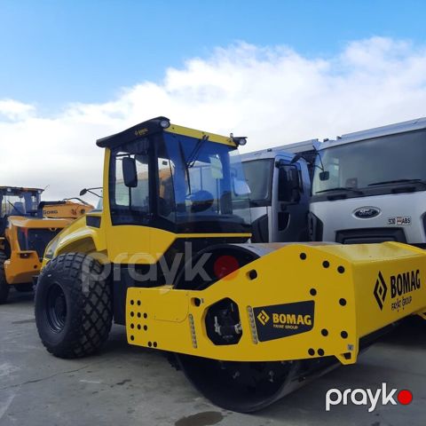 Bomag Bw216 Ad-40 — Bakı