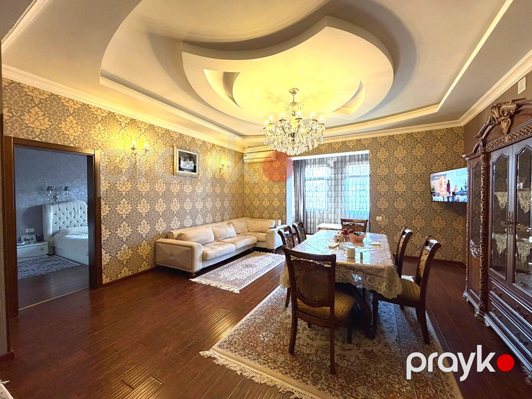 Satılır 8 otaqlı həyət evi/bağ evi 250 m² — Ev, villa, Bakı (4)