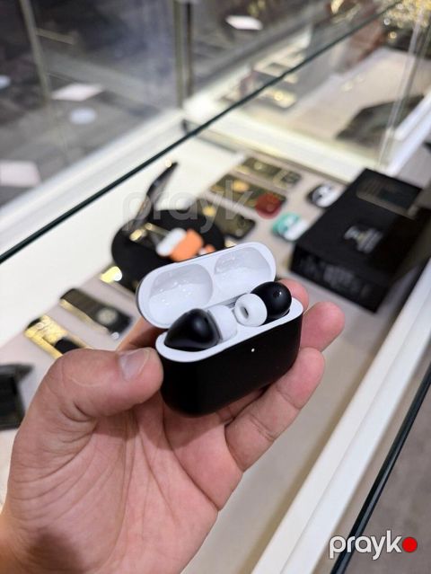 Exclusive Aipords Pro 3 Black Edition Exclusive Airpods Pro 3 Black — Bakı
