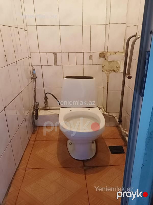 Satılır 3 otaqlı Bina evi menzil (Köhnə tikili), 68 m², 6-cı mikrorayon — Mənzil, Sumqayıt (9)