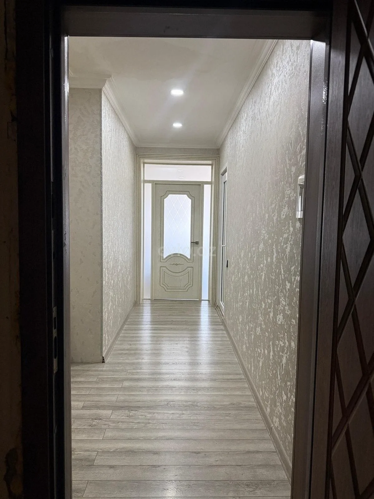 2 otaqlı tam təmirli mənzil satılır Bakıxanov qəsəbəsində — Mənzil, Bakı (5)