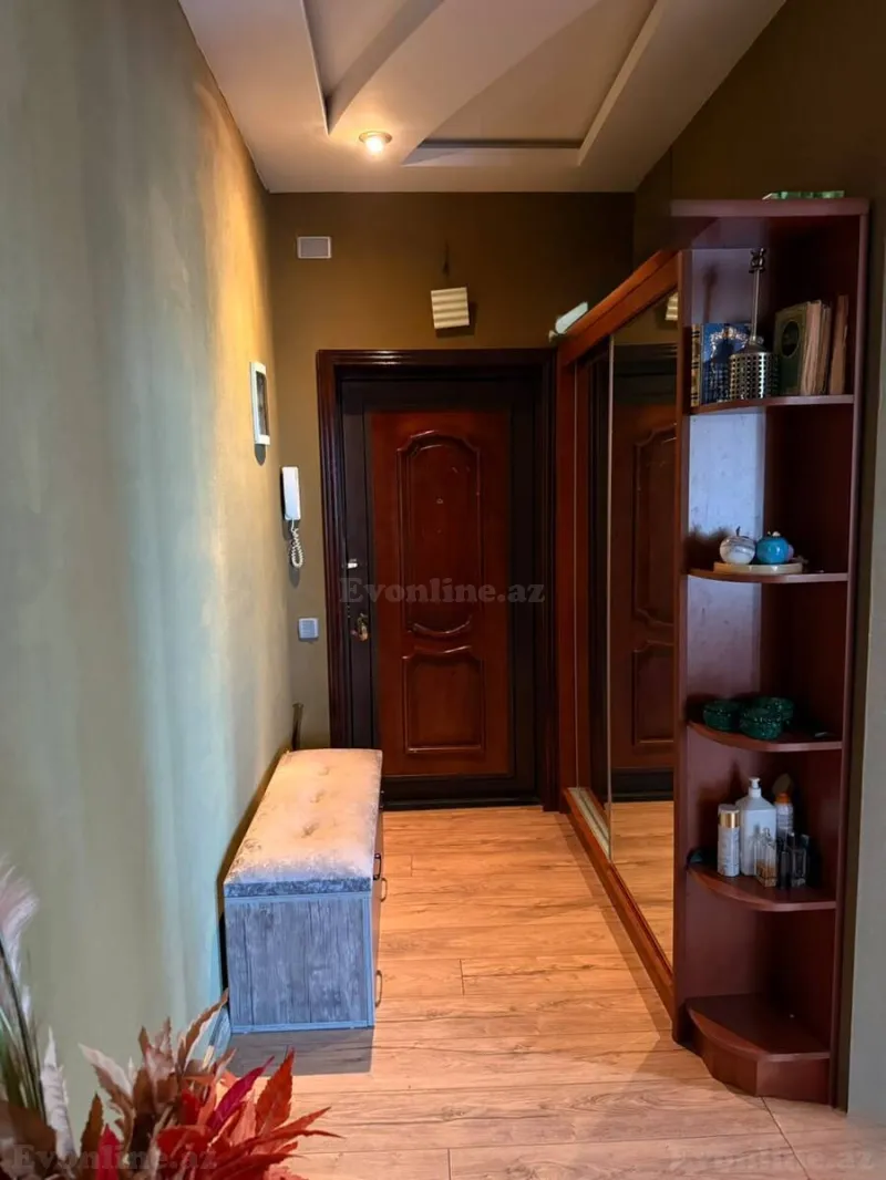 Satılır 4 otaqlı Mənzil Yeni tikili 147 m² Bakı, Yasamal r., Elmlər Akademiyası m — Bakı