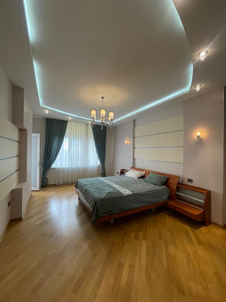 Satılır 3 otaqlı yeni tikili 159 m² — Mənzil, Bakı (11)