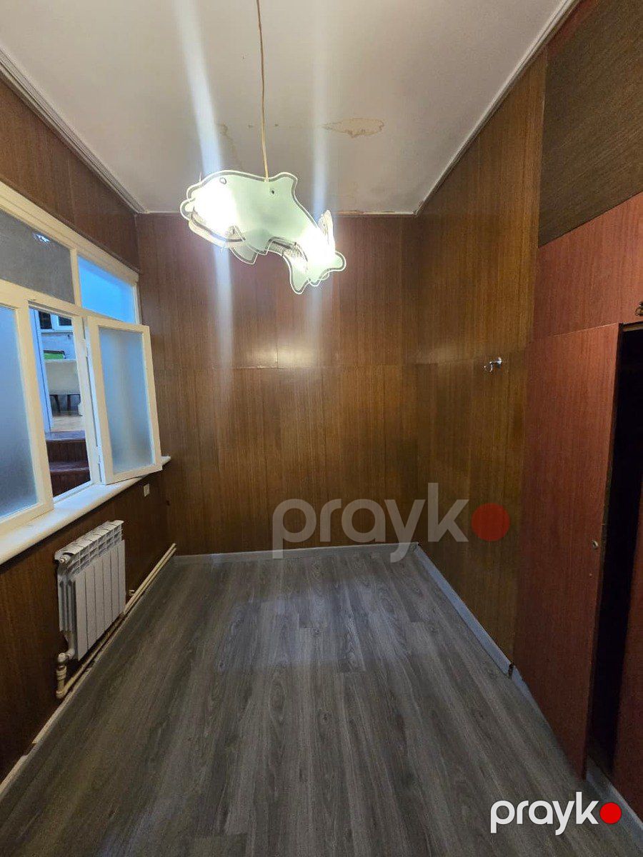 İcarəyə verilir 4 otaqlı köhnə tikili 75 m² — Mənzil, Bakı (6)