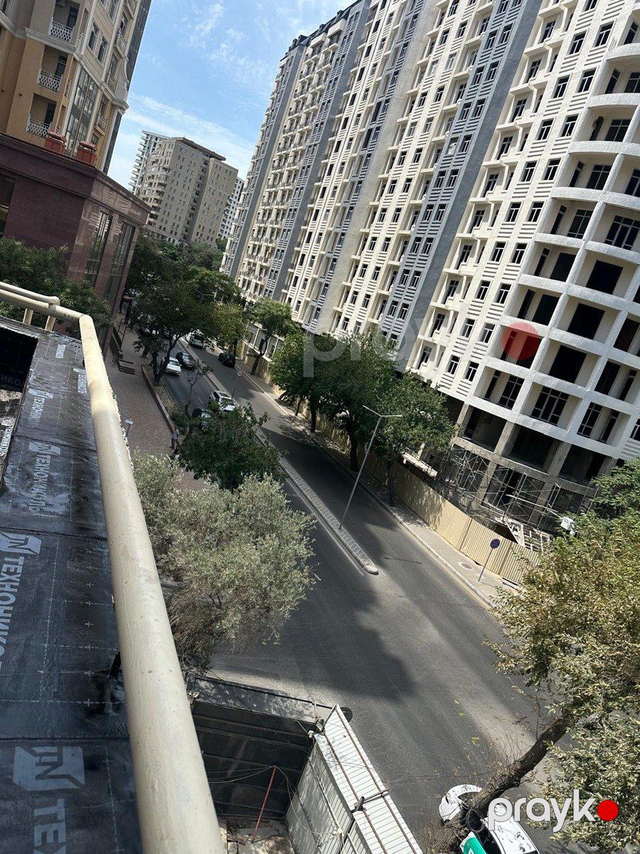 Satılır 4 otaqlı yeni tikili 131 m² — Mənzil, Bakı (7)