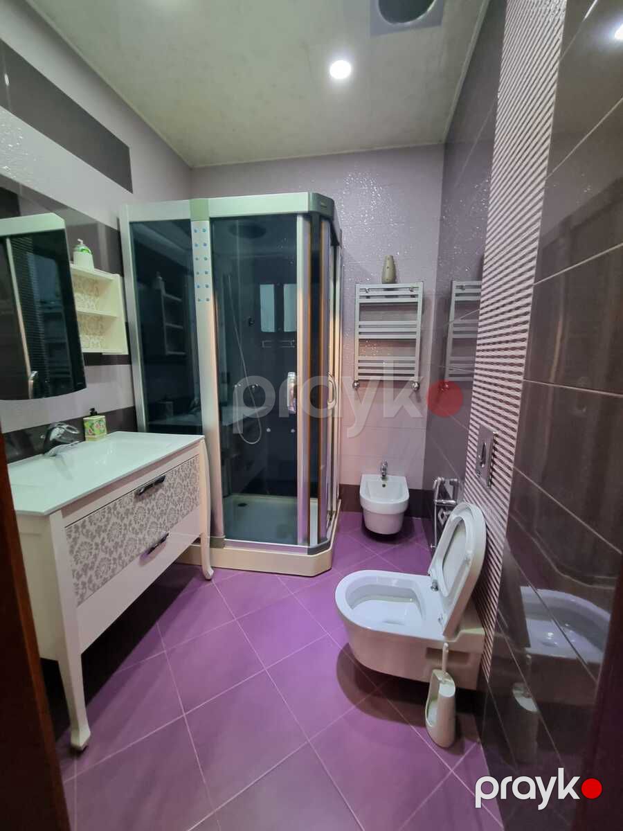 İcarəyə verilir 4 otaqlı yeni tikili 200 m² — Mənzil, Bakı (8)