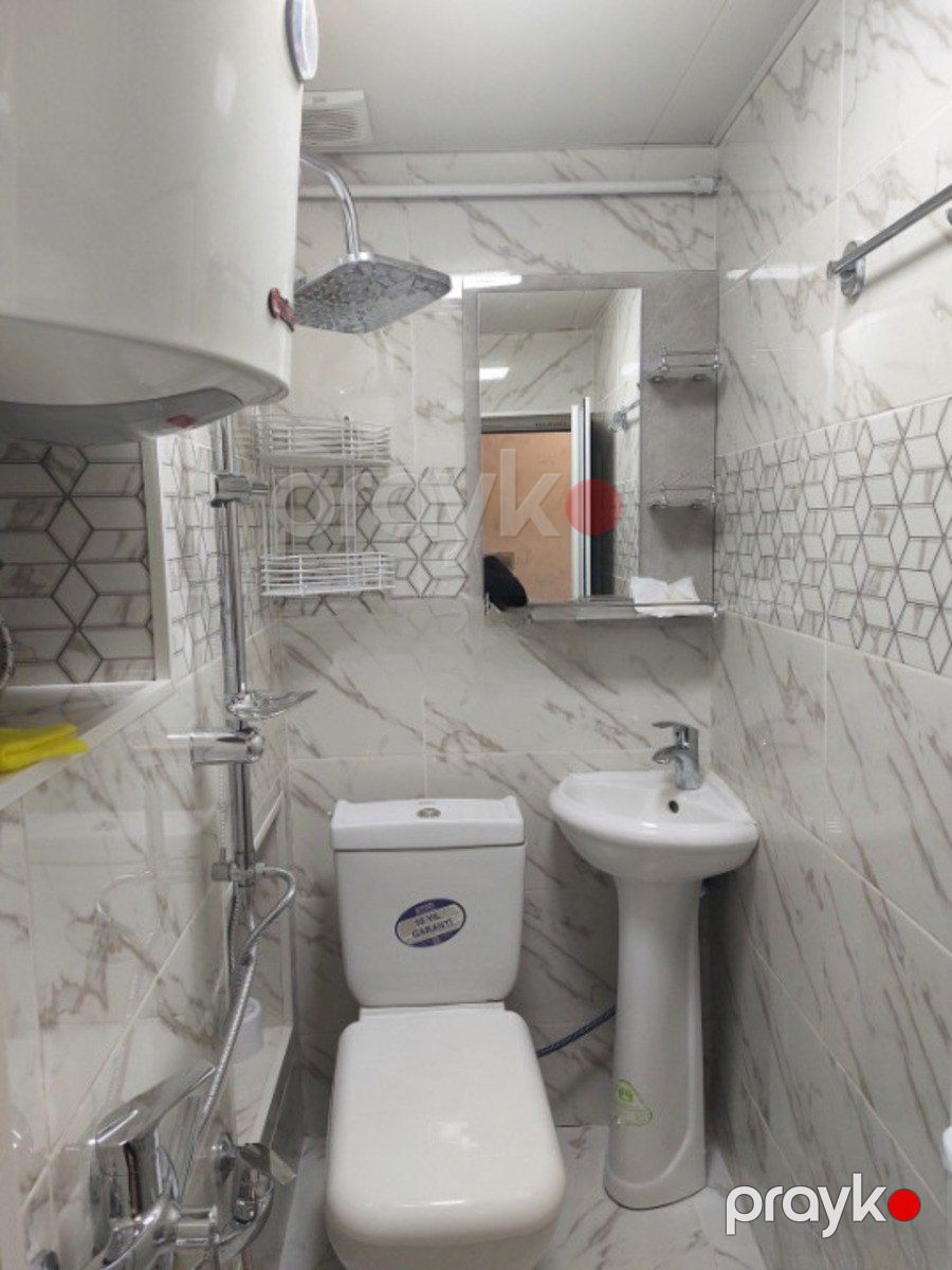 Satılır 2 otaqlı köhnə tikili 45 m² — Mənzil, Bakı (12)