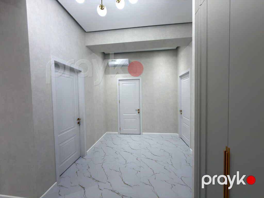 Nəsimi rayonunda yerləşən prestijli Grand Plaza yaşayış kompleksində — Mənzil, Bakı (8)