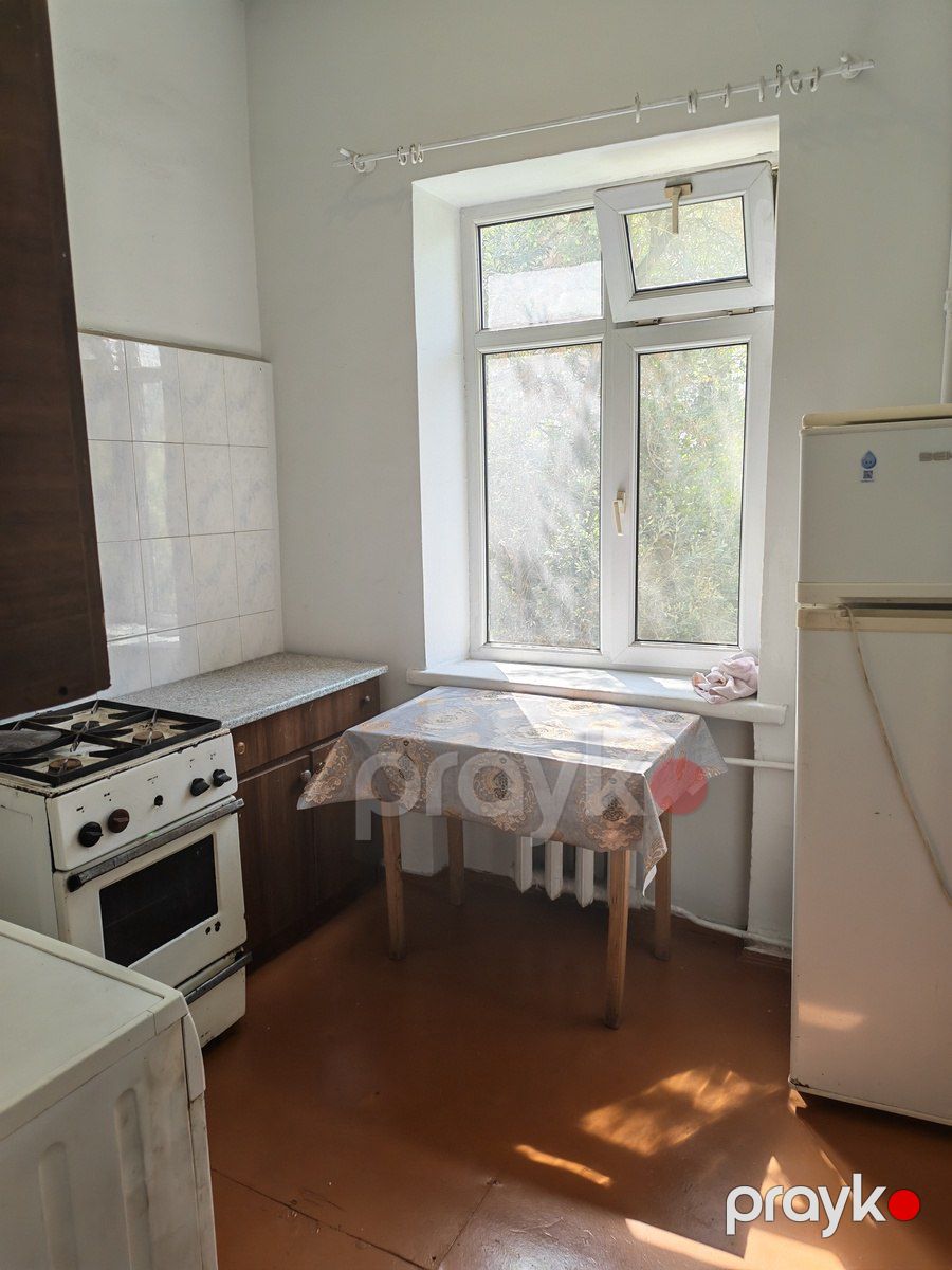 İcarəyə verilir 2 otaqlı köhnə tikili 68 m² — Mənzil, Bakı (11)