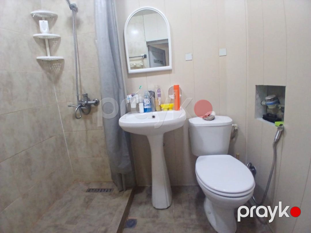 Satılır 2 otaqlı köhnə tikili 50 m² — Mənzil, Bakı (7)