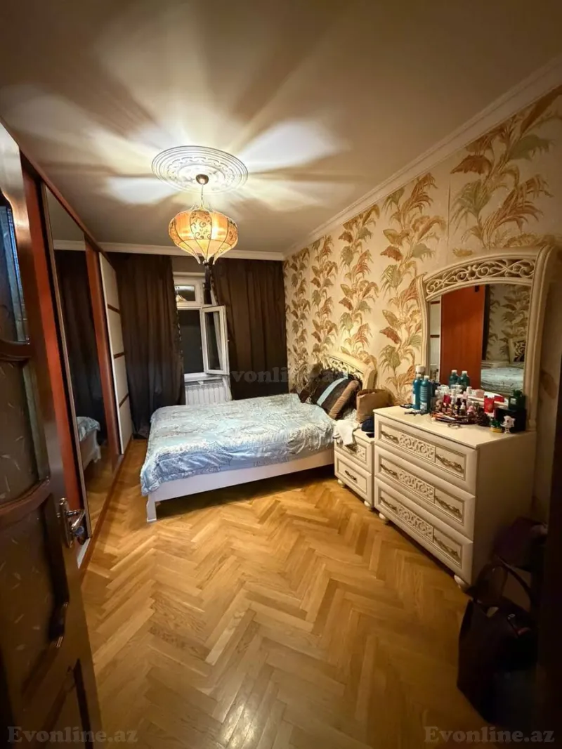 Kirayə verilir 3 otaqlı Mənzil Köhnə tikili 80 m² Bakı, Yasamal r., 20 Yanvar m., Yasamal — Mənzil, Bakı (3)