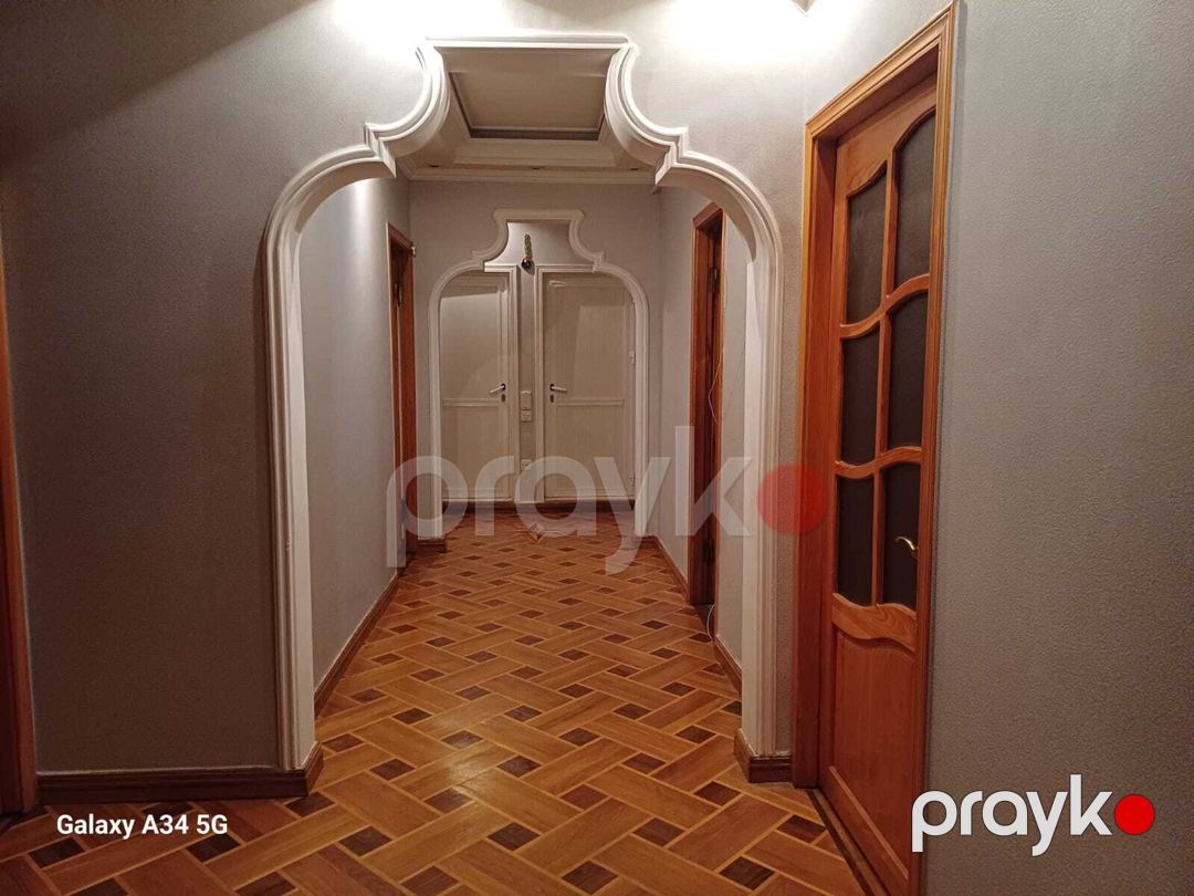 Satılır 5 otaqlı köhnə tikili 100 m² — Mənzil, Bakı (7)