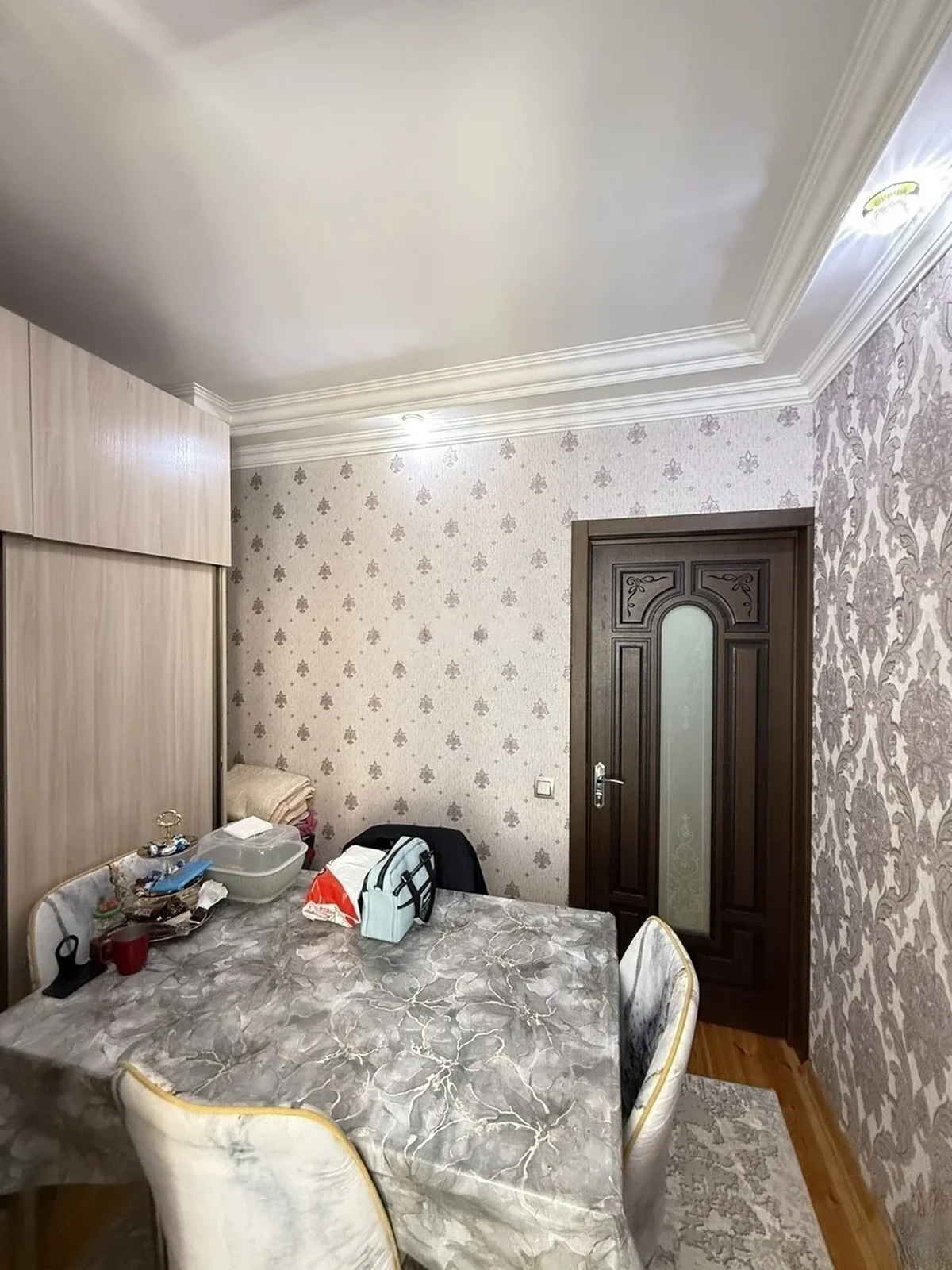 2 otaqlı tam təmirli mənzil satılır Yeni Günəşli qəsəbəsində — Mənzil, Bakı (6)