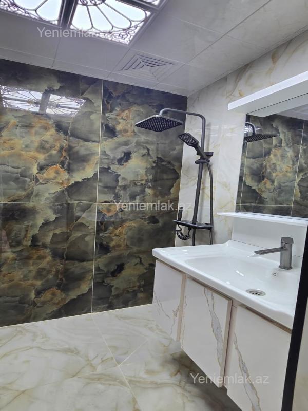 Satılır 3 otaqlı Bina evi menzil (Köhnə tikili), 74 m², 10-cu mikrorayon — Mənzil, Sumqayıt (5)