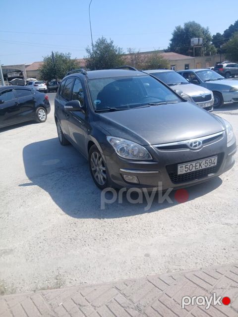 Hyundai i30, 1.6 L, 2008 il, 380 000 km — Salyan