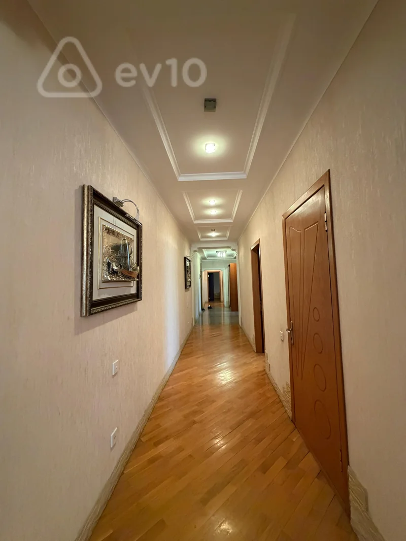4 otaqlı mənzil, 186 m², Sabit Rəhman — Mənzil, Bakı (3)