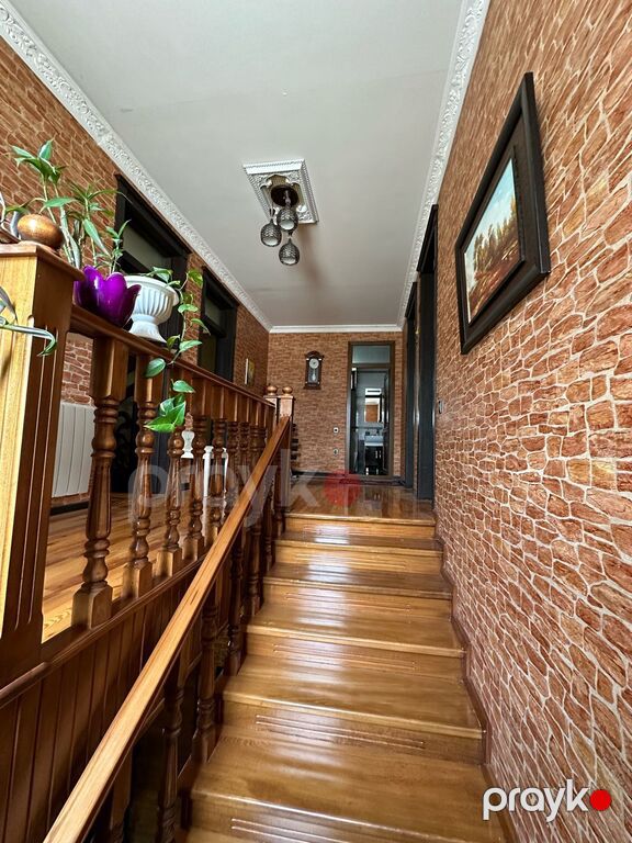 Satılır 5 otaqlı həyət evi/bağ evi 220 m² — Ev, villa, Bakı (8)