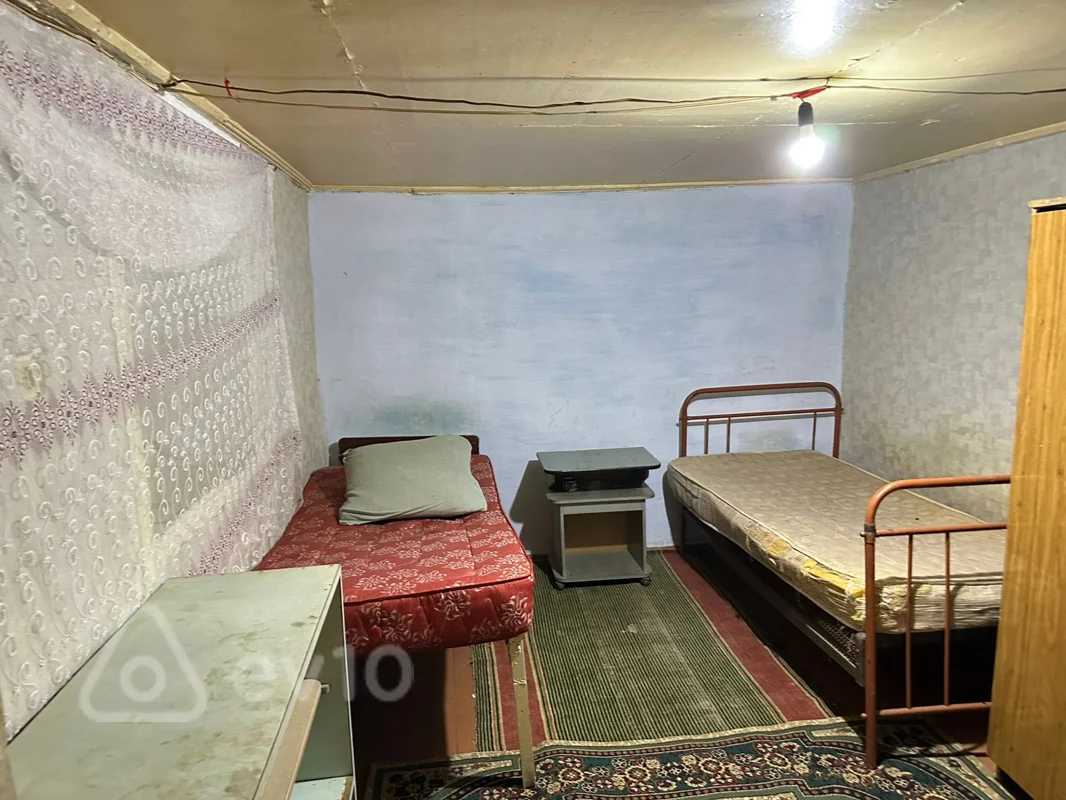 1 otaqlı həyət evi, 28 m², Insaatcilar metrosu — kirayə — Ev, villa, Bakı (3)