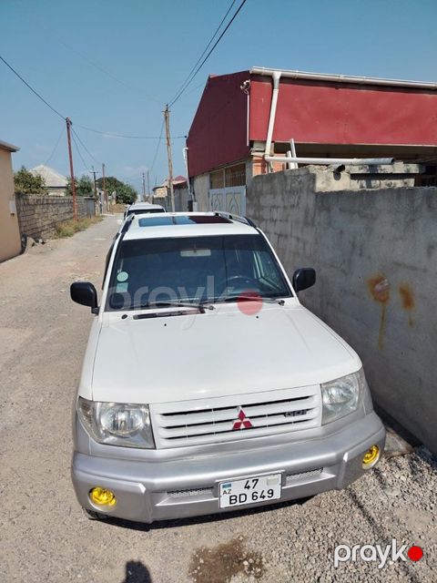 Mitsubishi Pajero io, 1.8 L, 1998 il, 301 201 km — Bakı