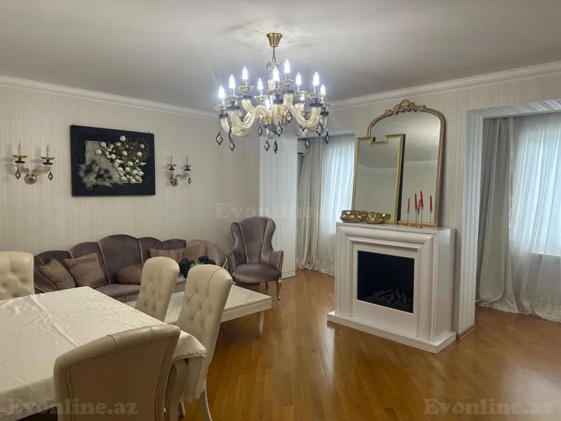Satılır 3 otaqlı Mənzil Köhnə tikili 100 m² Bakı, Yasamal r., İnşaatçılar m., Yasamal — Bakı