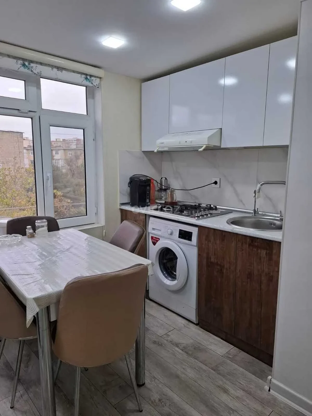 2 otaqlı tam təmirli mənzil satılır 8-ci kilometr qəsəbəsində — Mənzil, Bakı (5)