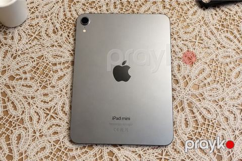 Arxasinda ciziq yoxdur 89pil - 8.3" Liquid Retina ekran, True Tone və