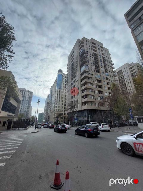 Satılır 5 otaqlı yeni tikili 155 m² — Bakı