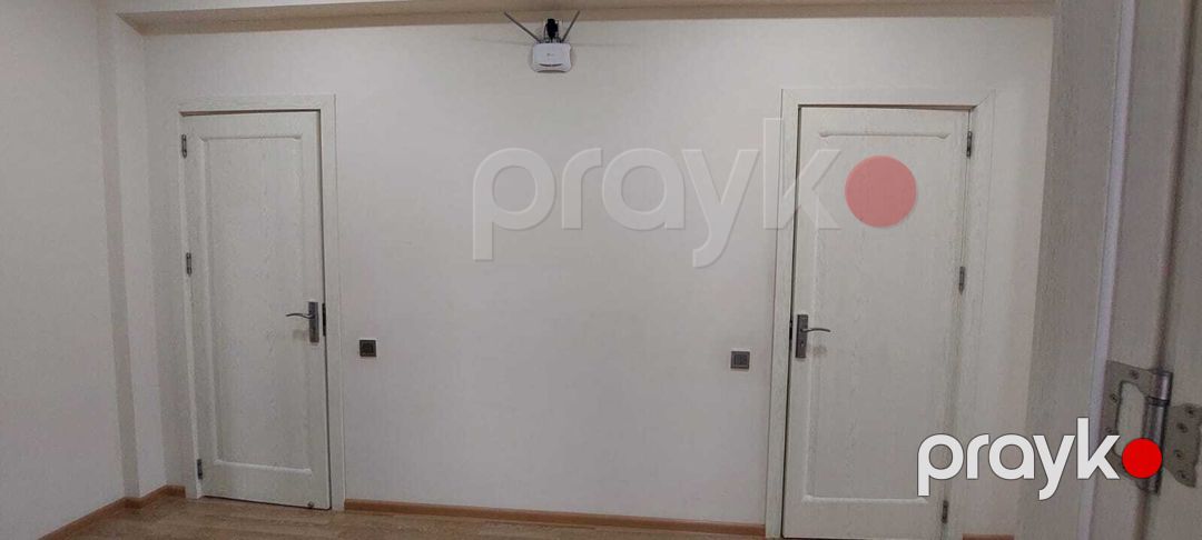 Satılır 4 otaqlı köhnə tikili 142 m² — Mənzil, Bakı (6)