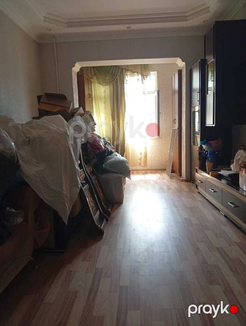 Satılır 2 otaqlı köhnə tikili 55 m² — Bakı