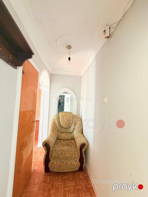 Satılır 2 otaqlı Bina evi menzil (Köhnə tikili), 48 m², 4-cü mikrorayon — Mənzil, Sumqayıt (4)