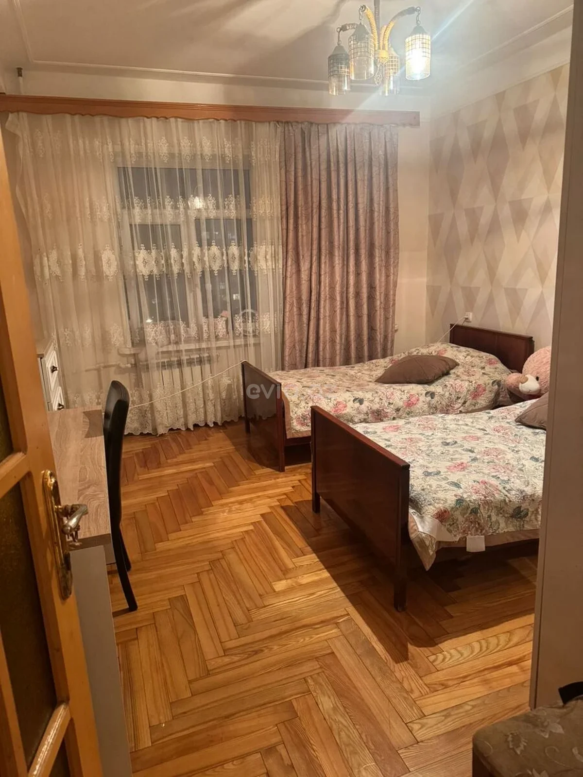 3 otaqlı orta təmirli mənzil satılır 8-ci kilometr qəsəbəsində — Mənzil, Bakı (7)