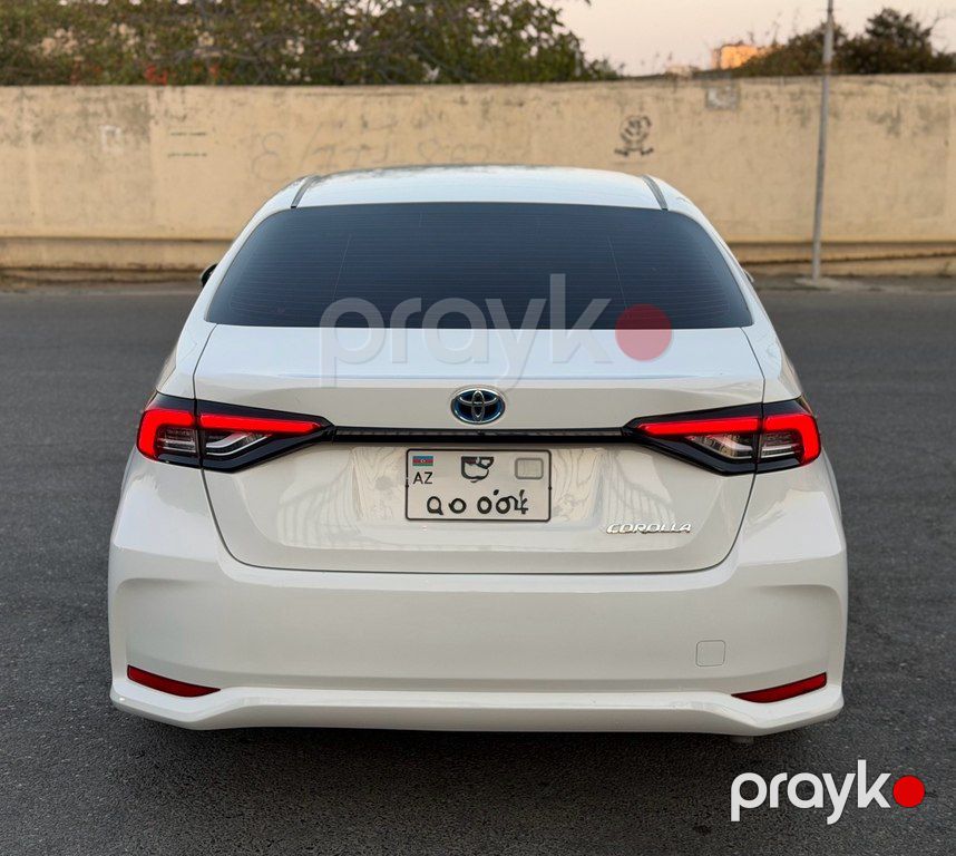 Toyota Corolla, 1.8 L, 0.85 kWh, 2024 il, 70 000 km — Avtomobillər, Bakı (4)