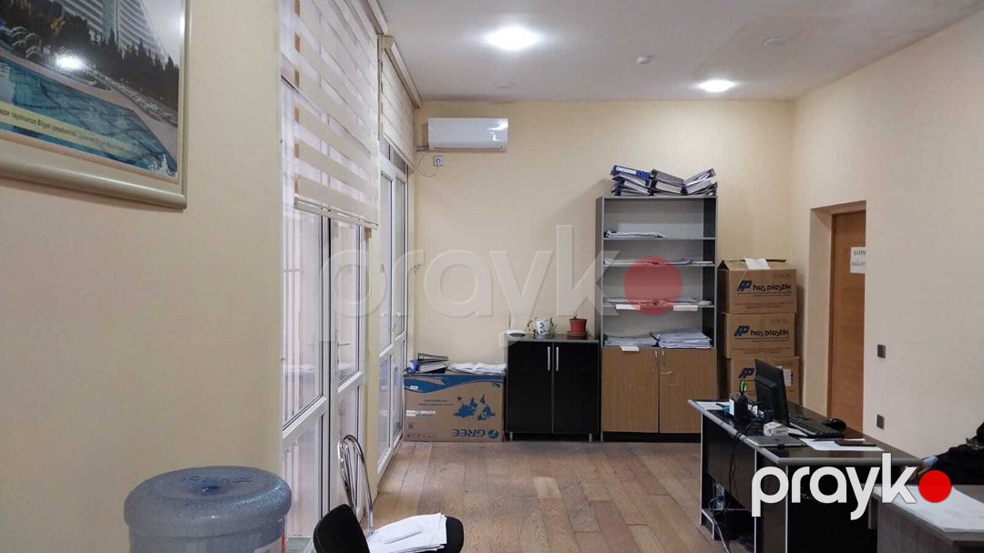 Satılır obyekt 1590 m² — Əmlak, Bakı (11)