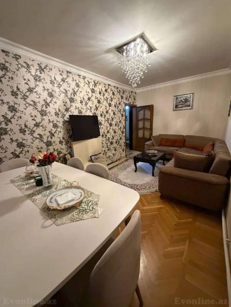 Kirayə verilir 3 otaqlı Mənzil Köhnə tikili 80 m² Bakı, Yasamal r., 20 Yanvar m., Yasamal — Bakı