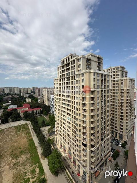 Satılır 4 otaqlı Bina evi menzil (Yeni tikili), 130 m², Yasamal rayonu — Bakı