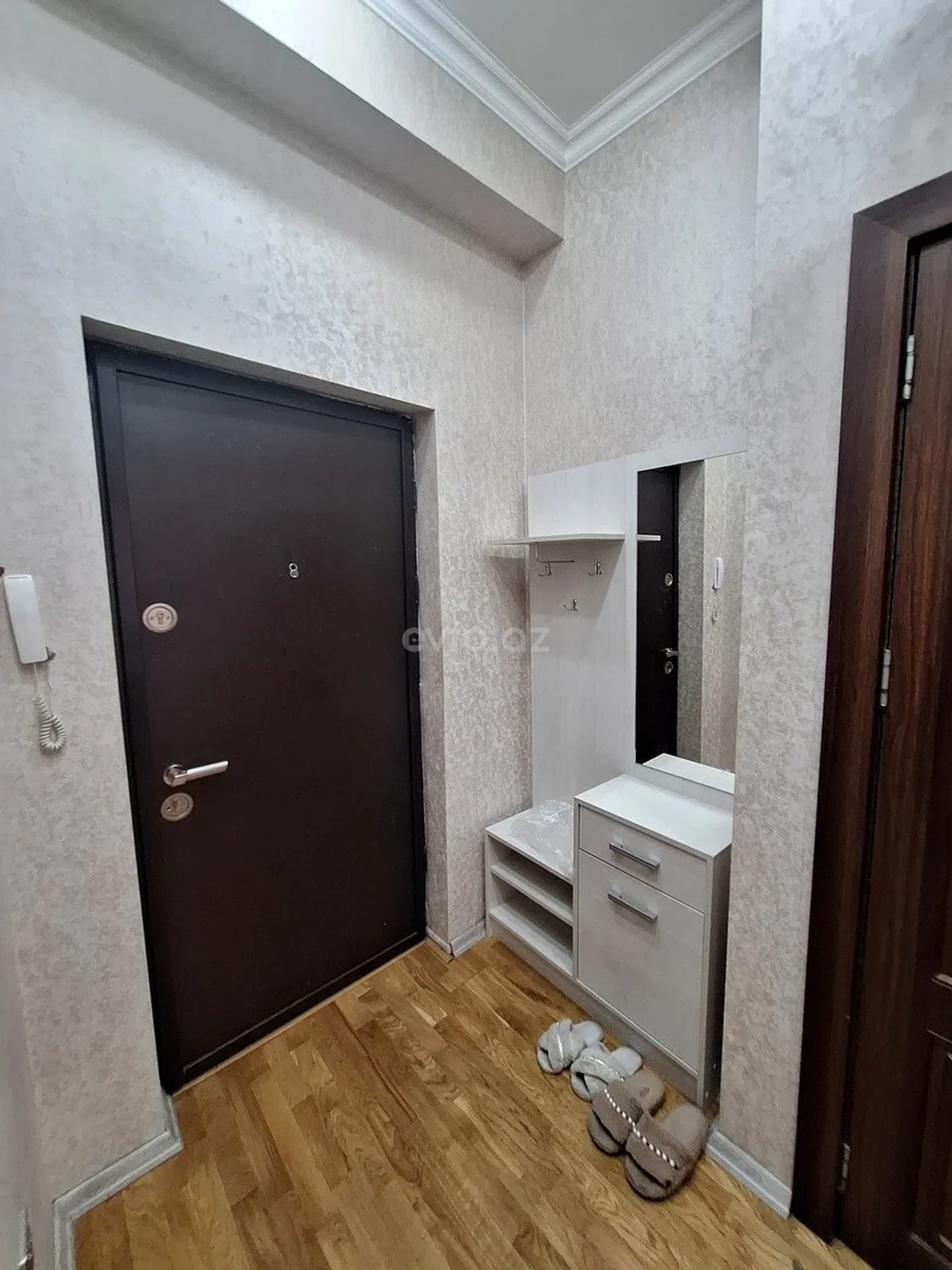 2 otaqlı tam təmirli mənzil satılır 8-ci mikrorayonda — Mənzil, Bakı (9)