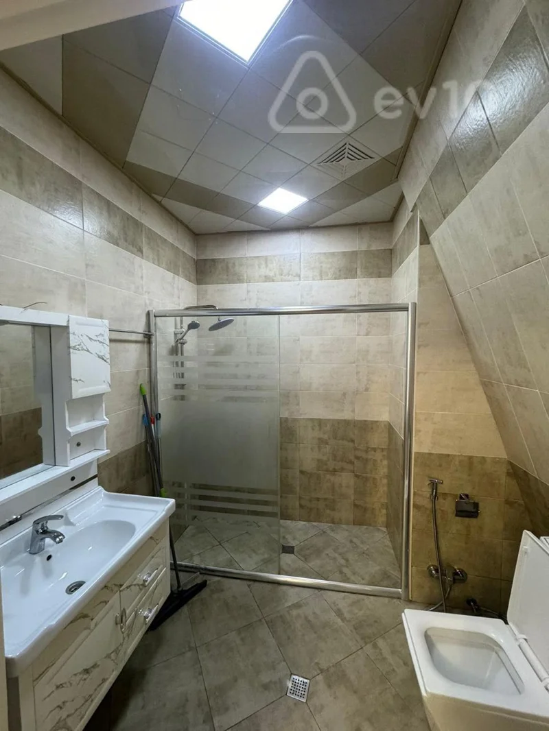 4 otaqlı mənzil, 150 m², 1-ci Yaşıl Ada küçəsi — kirayə — Mənzil, Bakı (7)