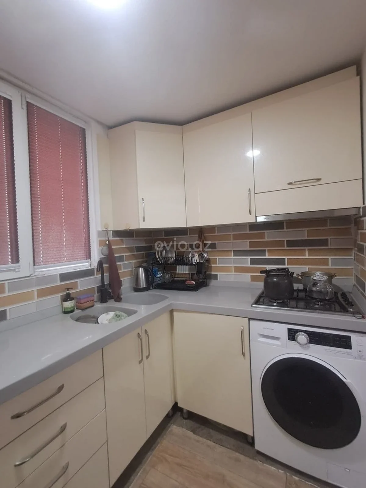 2 otaqlı tam təmirli mənzil satılır Sumqayıtda — Mənzil, Sumqayıt (9)