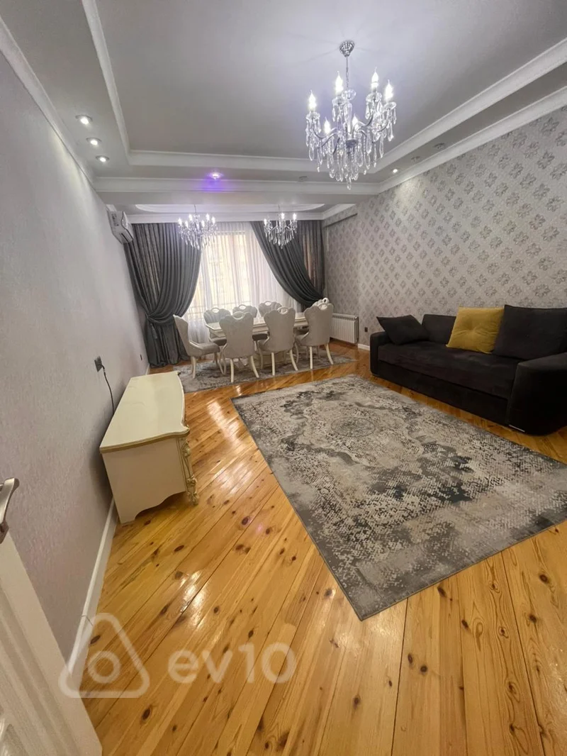 3 otaqlı mənzil, 135 m², Mirəli Qaşqay küçəsi — kirayə — Bakı