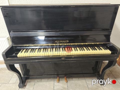 Pianino Belarus — Bakı