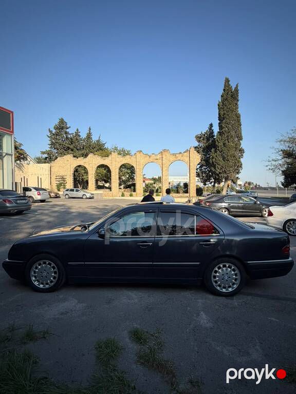 Mercedes E 240, 2.4 L, 1998 il, 320 000 km — Avtomobillər, Bakı (8)