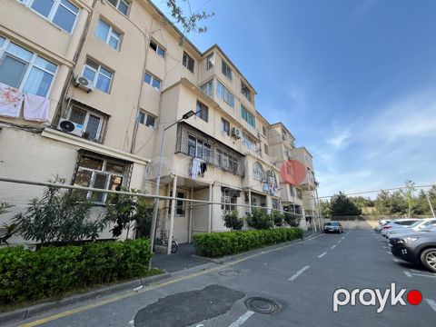 Satılır 3 otaqlı köhnə tikili 75 m² — Bakı
