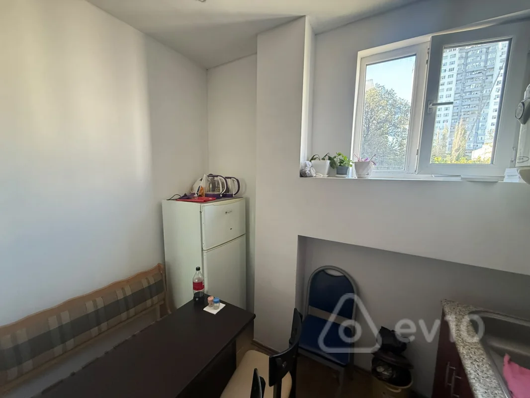 Ofis, 100 m², Mir Celal Kucesi — kirayə — Ofis, Bakı (8)