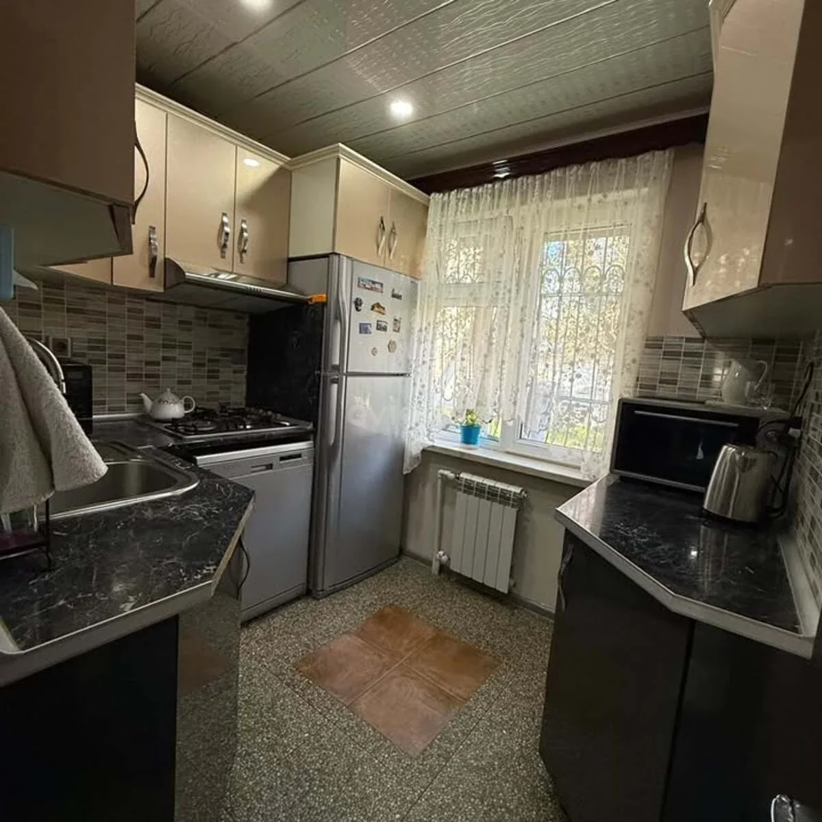 2 otaqlı tam təmirli mənzil satılır 4-cü mikrorayonda — Mənzil, Bakı (5)